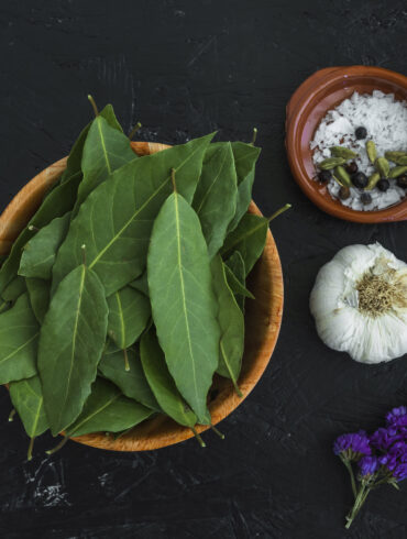 curry leaves for hair
